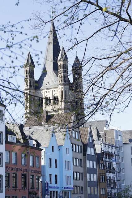 image from best-places-to-stay-in-Cologne, Germany