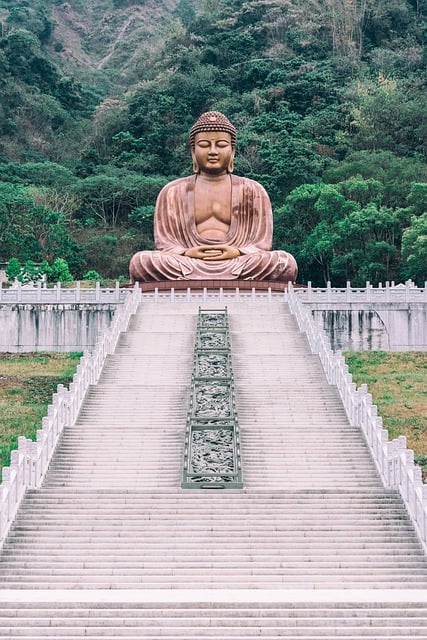 image from Grand Buddha Leshan