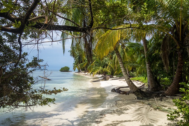 image from Day Trips San Blas Islands