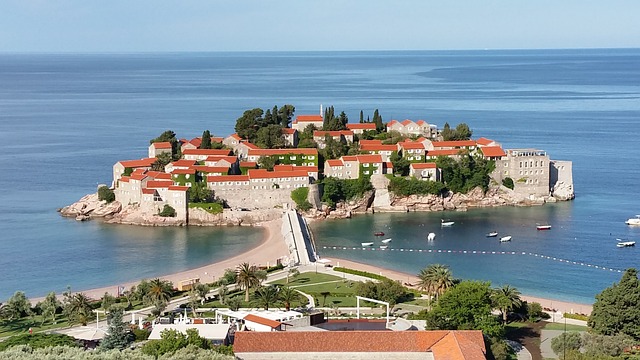 image from Sightseeing Sveti Stefan